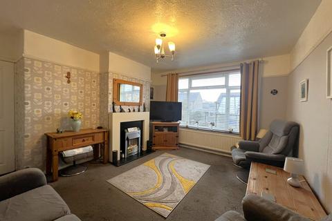 3 bedroom semi-detached house for sale, Maeshyfryd Road, Llangefni, Anglesey, LL77