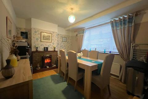 3 bedroom semi-detached house for sale, Maeshyfryd Road, Llangefni, Anglesey, LL77