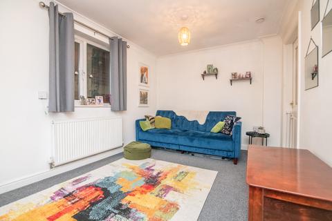 1 bedroom ground floor maisonette to rent, Rock Hill, Bromsgrove B61