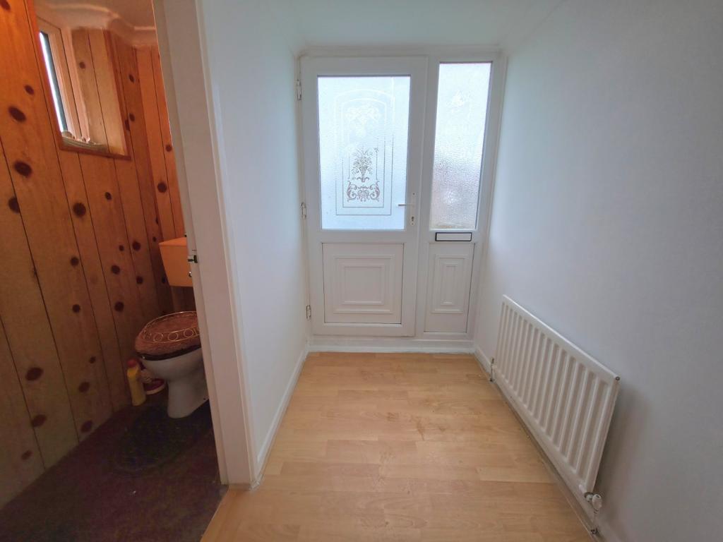 Entrance Porch/Wc