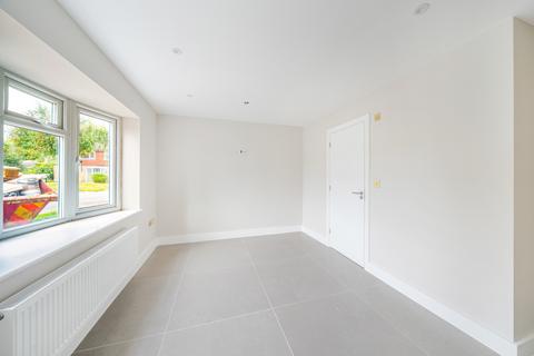 undefined, Wych Elms St. Albans AL2
