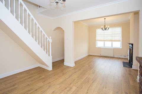 3 bedroom cottage to rent, Lower Paxton Road, Herts AL1