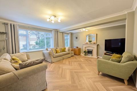 undefined, Grovehurst, Manchester M27