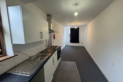 4 bedroom flat for sale, Willow Street, Worcester WR1