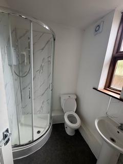 4 bedroom flat for sale, Willow Street, Worcester WR1