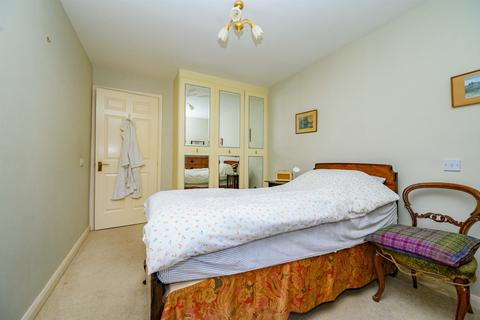 1 bedroom retirement property for sale, Belmont Hill, St. Albans