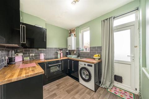 2 bedroom terraced house for sale, Valeswood Road, Bromley BR1