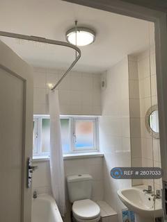 2 bedroom maisonette to rent, Deer Park Gardens, Mitcham/Morden, CR4