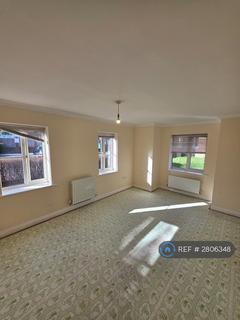 2 bedroom flat to rent, Sterling Court, Southampton, SO31