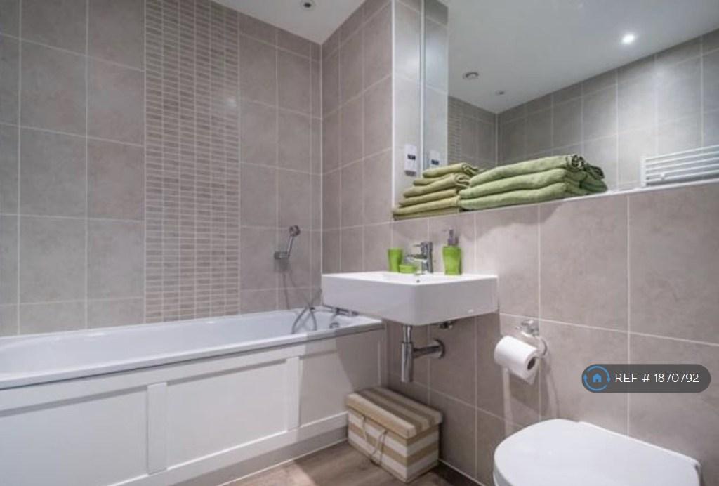 Main Bathroom