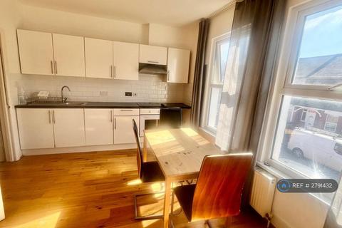 undefined, Thackeray Avenue, London, N17