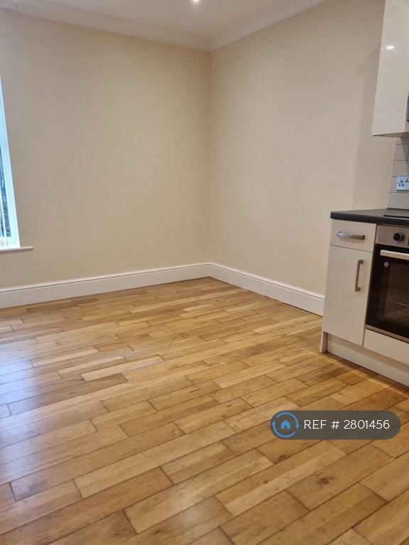 Open Plan Kitchen With Lounge