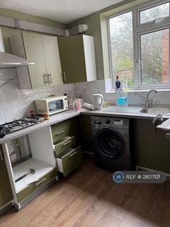 4 bedroom semi-detached house to rent, Penrith Road, New Malden, KT3