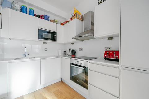 1 bedroom flat for sale, High Street, Maidenhead