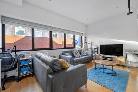 1 bedroom flat for sale, High Street, Maidenhead