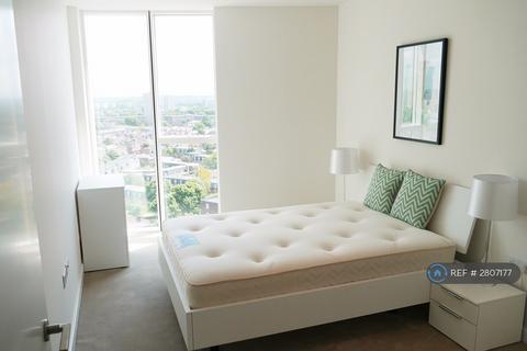 1 bedroom flat to rent, Wandsworth Road, London, SW8