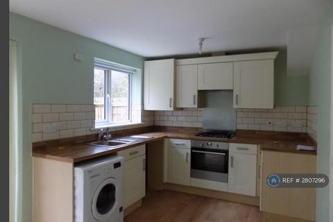 3 bedroom semi-detached house to rent, Edmundsbury Road, Duffryn, Newport, NP10
