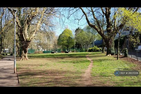 1 bedroom flat to rent, Upton Road, Torquay, TQ1