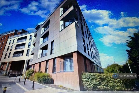 2 bedroom flat to rent, Salford, Salford, M3