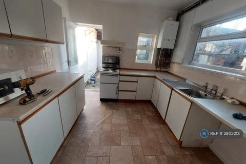 undefined, Thoresby St, Hull, HU5
