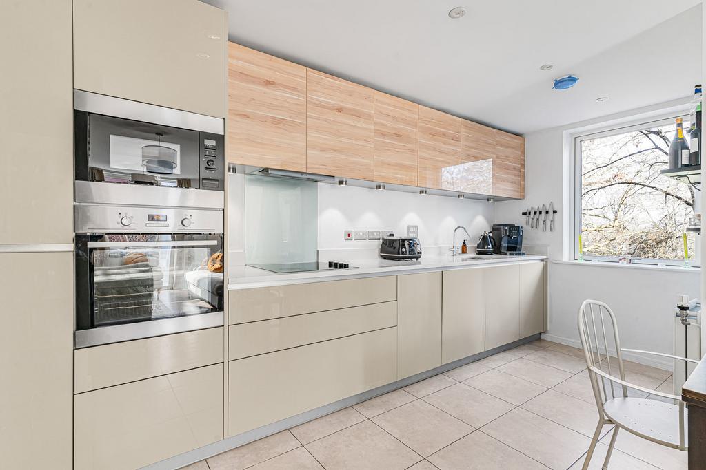 Kitchen/Reception