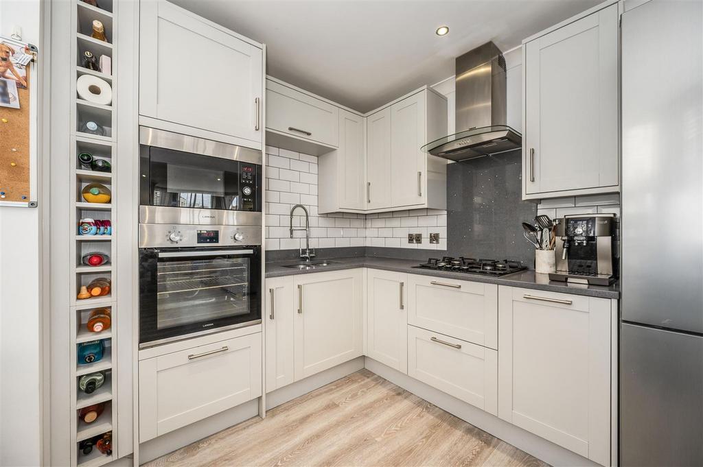 Kitchen Units.jpg