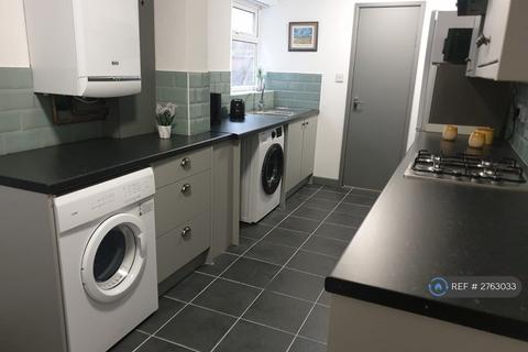 1 bedroom in a house share to rent, Chiswell Street, Liverpool, L7