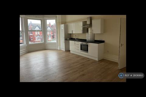 1 bedroom flat to rent, Knowsley Rd, Southport, PR9