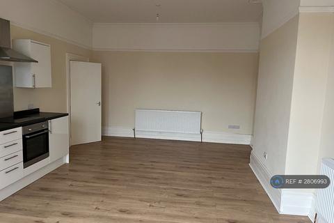 1 bedroom flat to rent, Knowsley Rd, Southport, PR9