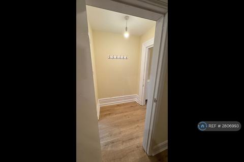 1 bedroom flat to rent, Knowsley Rd, Southport, PR9