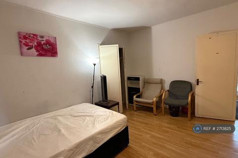 undefined, Brae Court, Kingston Upon Thames, KT2