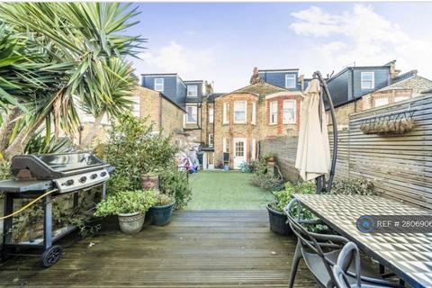 2 bedroom flat to rent, Rosebery Road, London, SW2