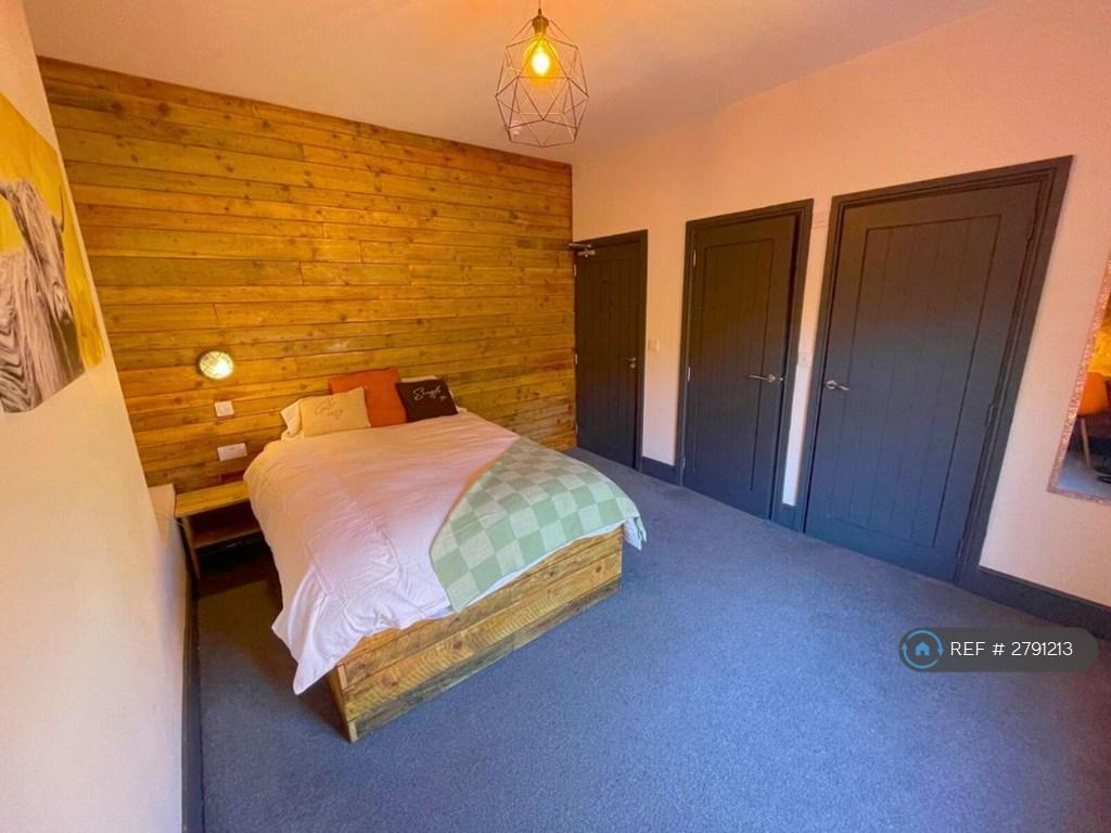 Room 4