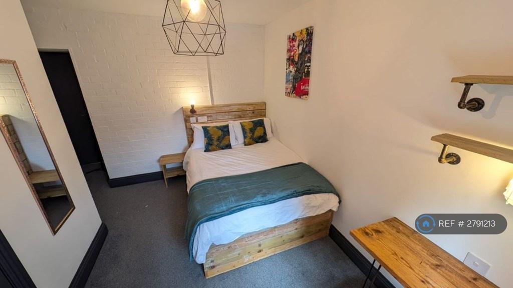 Room 8