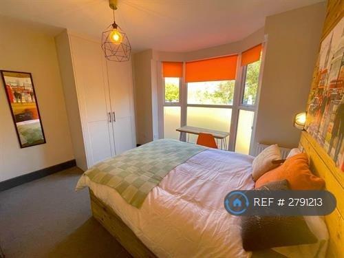 Room 1 - Let