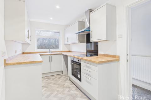 1 bedroom apartment to rent, Dukeport Court, Durham TS18