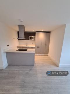 1 bedroom flat to rent, Hydethorne Heights, South Croydon, CR2