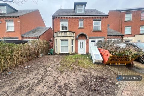 4 bedroom detached house to rent, Chilcott Close, Wembley, HA0