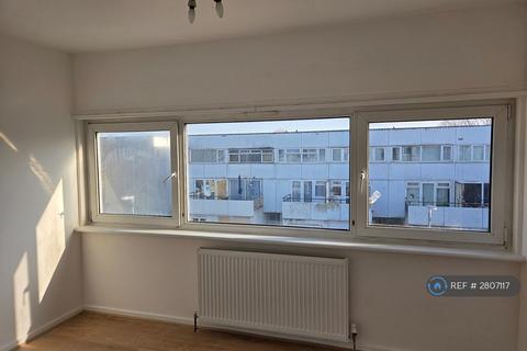 undefined, Acacia Road, Mitcham, CR4