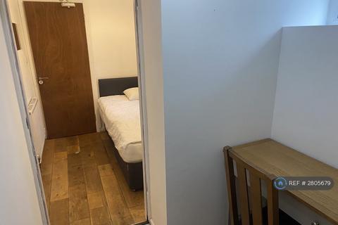 undefined, Caversham Road, London, NW5