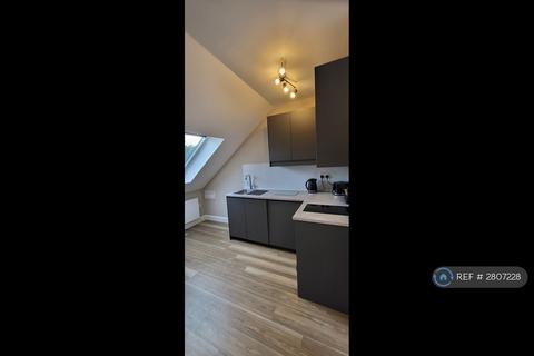 undefined, Redwood Drive, Epsom, KT19