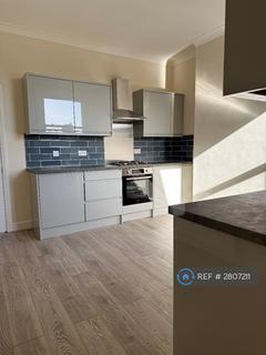 2 bedroom flat to rent, Sandgate, Folkestone, CT20
