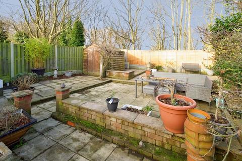2 bedroom semi-detached house for sale, Hill Top Avenue, Barnsley