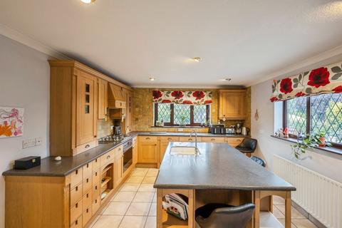 4 bedroom detached bungalow for sale, Park Lane, Blaxton, Doncaster