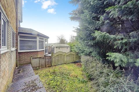 undefined, Pye Nest Grove, Halifax