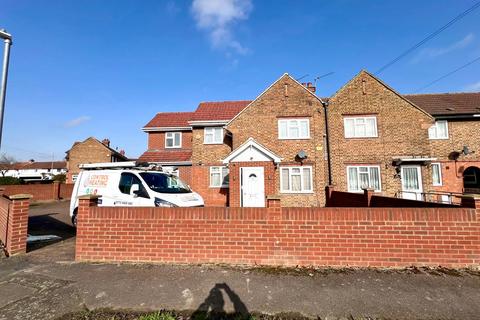 undefined, Hesa Road, Hayes UB3