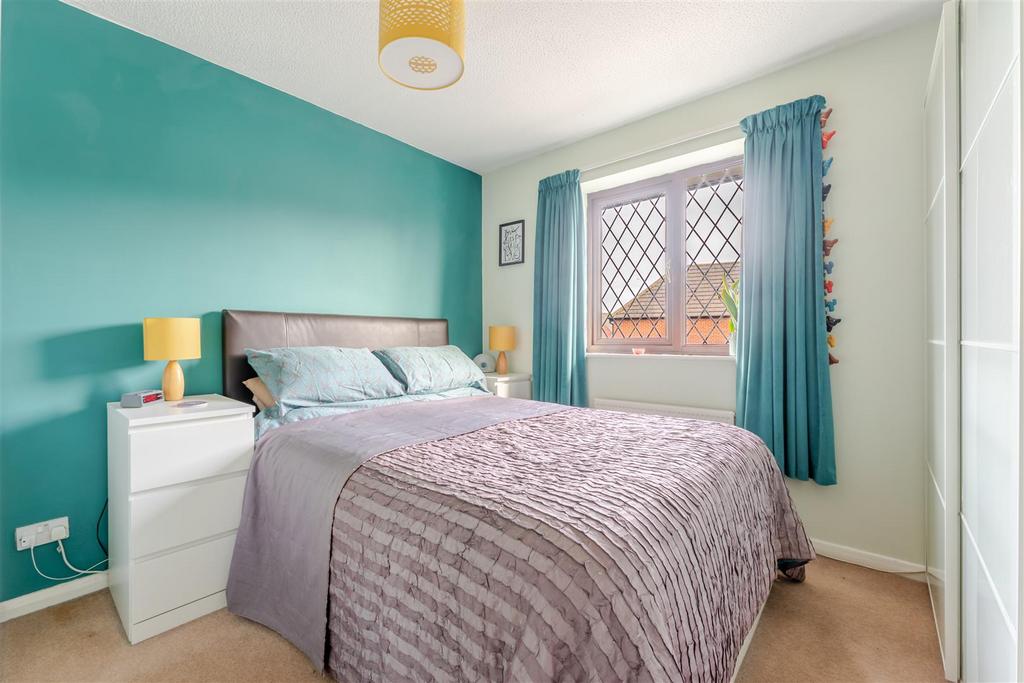 37 North End Road, Yatton 1.jpg