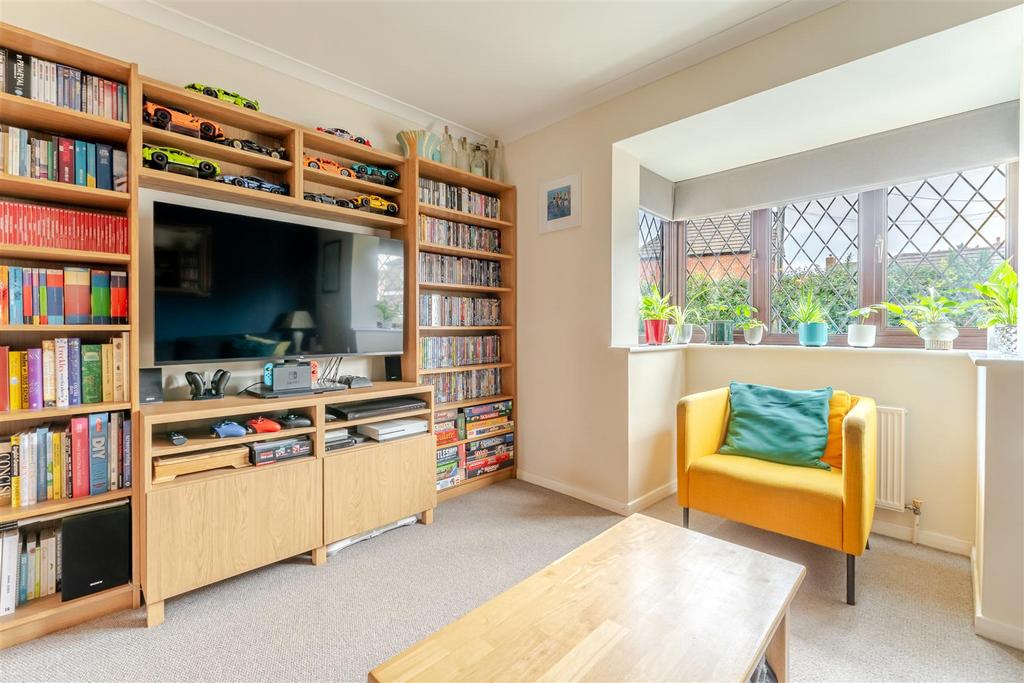 37 North End Road, Yatton 25.jpg