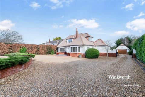 Chine Walk, Ferndown BH22