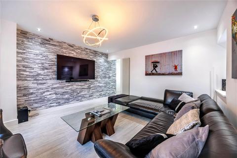 undefined, Burns Avenue, Stirlingshire FK3